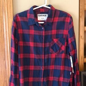 Garage girls Mediun red and navy blue plaid